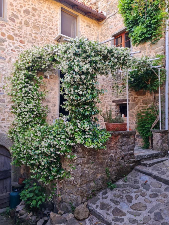 Torre Del Duca Pension Bagni di Lucca Buitenkant foto